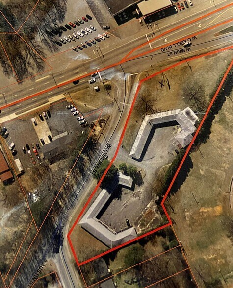 More Photos Of 700 W Main St, Spartanburg Hotel For Sale