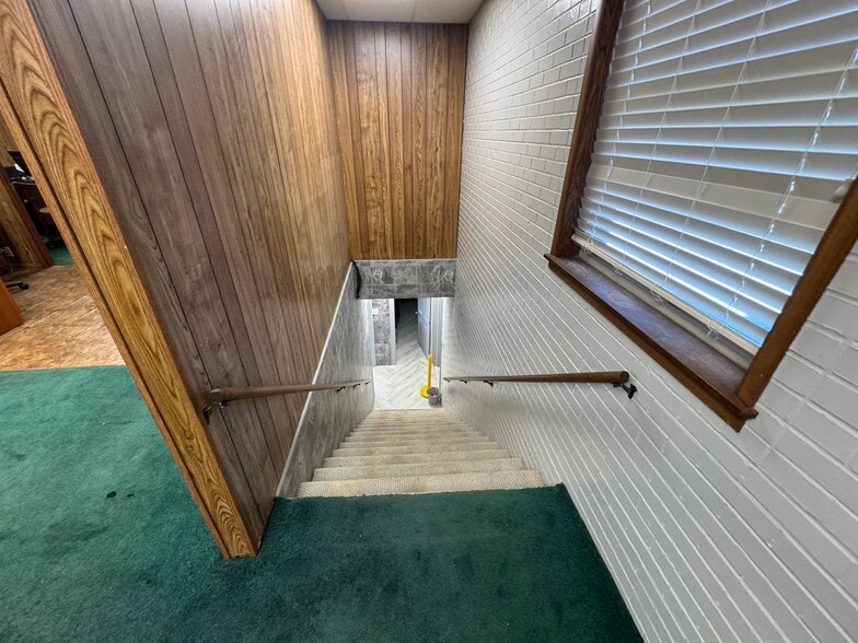 More Photos Of 10408 State Highway 64 E, Tyler Theater Concert Hall For Sale