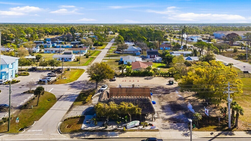 More Photos Of 2901 Placida Rd, Englewood Restaurant For Sale