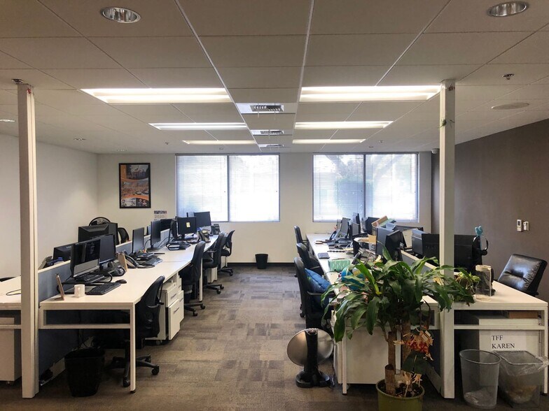 More Photos Of 301 E Foothill Blvd, Arcadia Office For Lease