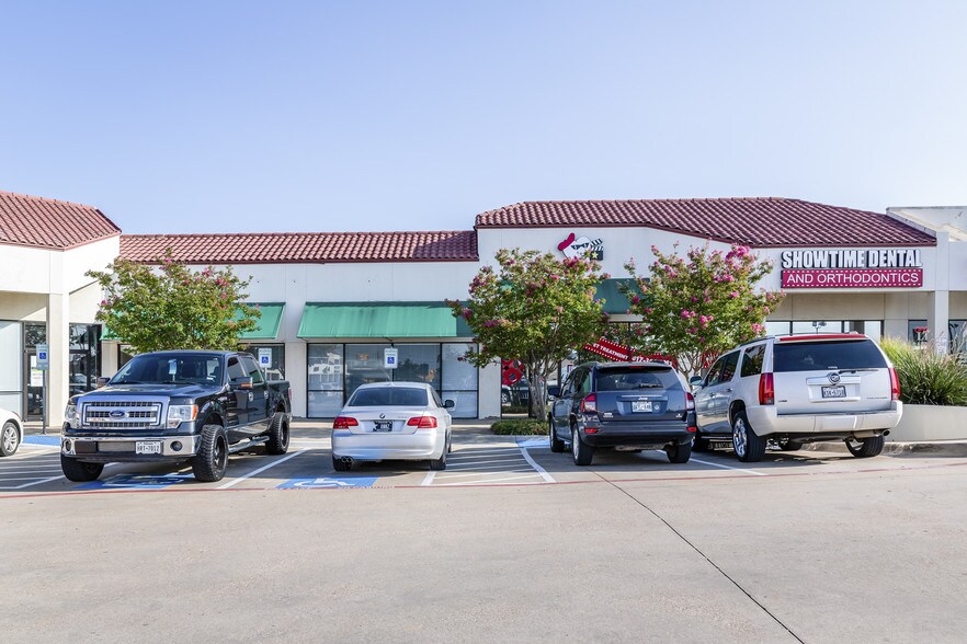 More Photos Of 3439 Altamesa Blvd, Fort Worth Unknown For Lease