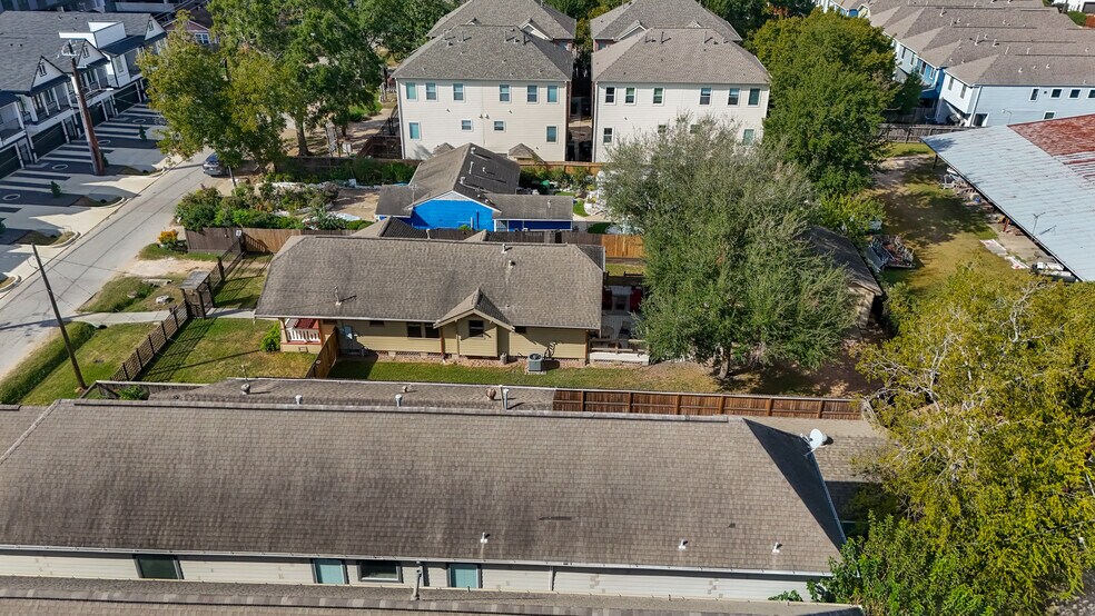 More Photos Of , Houston Office For Sale