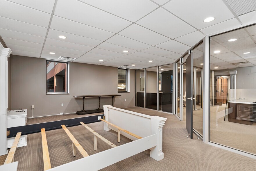 More Photos Of 403-405 N 2nd St, Harrisburg Office For Sale