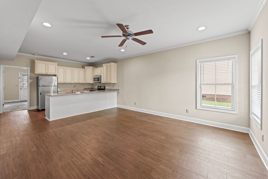 More Photos Of 403 Meador Dr, Tuscaloosa Multifamily For Sale