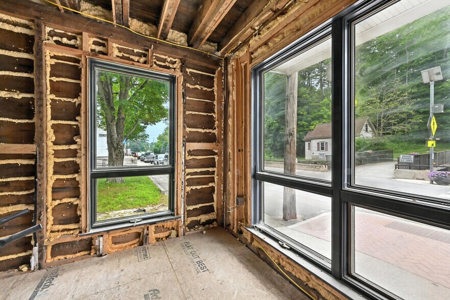 More Photos Of 370 Main St, Wilton Restaurant For Sale