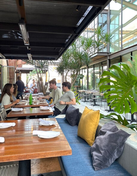 More Photos Of 2419-2425 Michigan Ave, Santa Monica Loft Creative Space For Lease