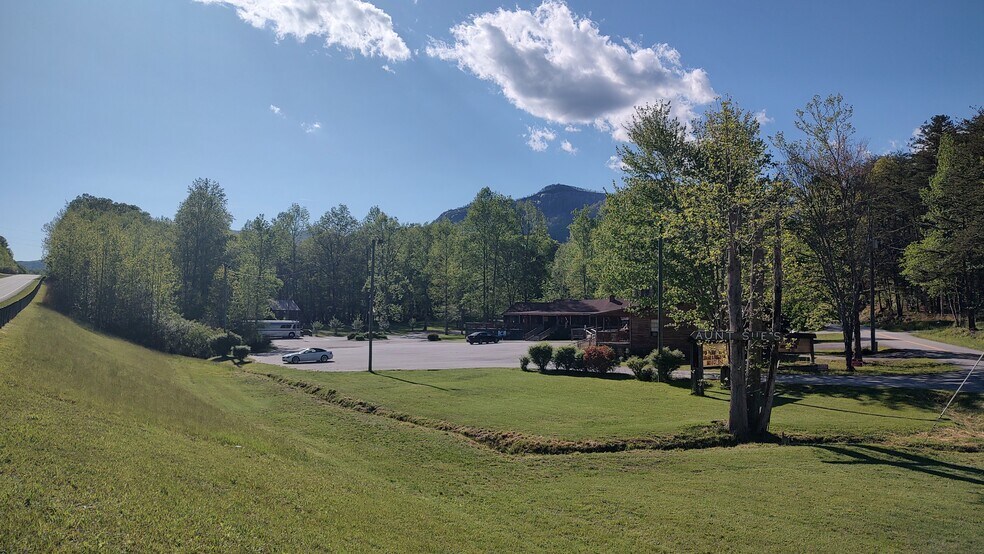 More Photos Of 107 Country Creek Dr, Pickens Storefront Retail Office For Sale