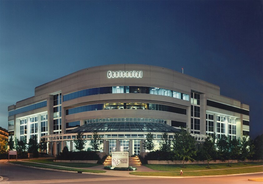 More Photos Of 2400 Patterson St, Nashville Medical For Lease