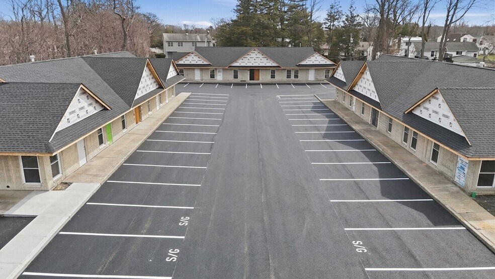 Primary Photo Of 359 Route 111, Smithtown Medical For Lease