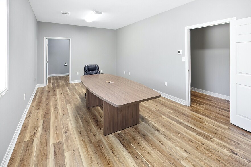 More Photos Of 4459 Roans Chapel Rd, College Station Service For Sale