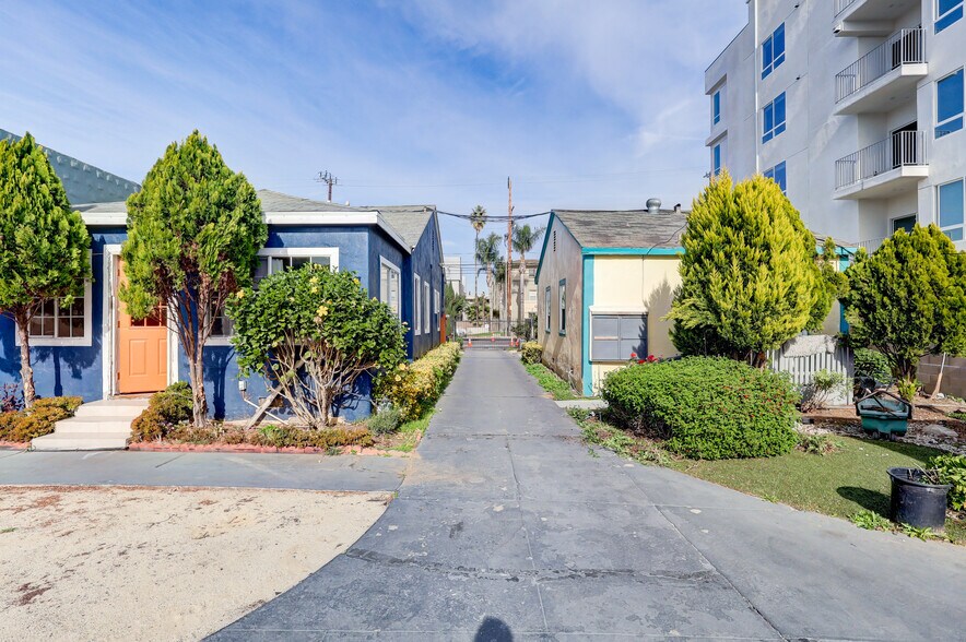 More Photos Of ,  Unknown For Sale