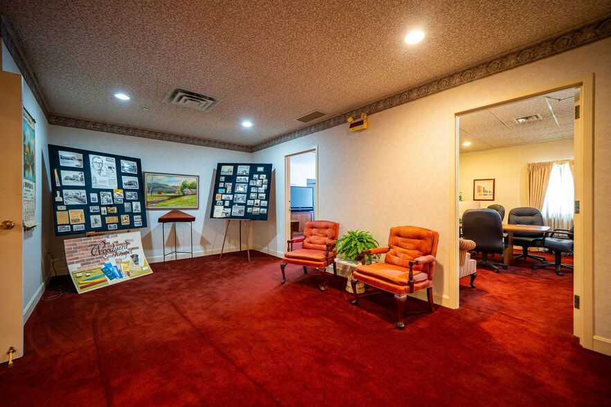 More Photos Of 2990 Bethel Rd, Columbus Funeral Home For Sale