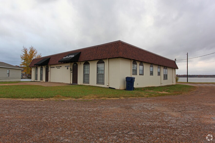 Primary Photo Of 1405 Rainbow Dr, Gadsden Medical For Lease