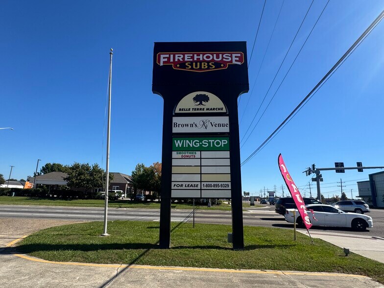 More Photos Of 113 Belle Terre Blvd, La Place Storefront For Lease