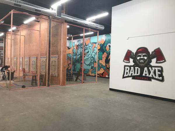 More Photos Of 2505 NE Kennedy St, Minneapolis Light Manufacturing For Lease