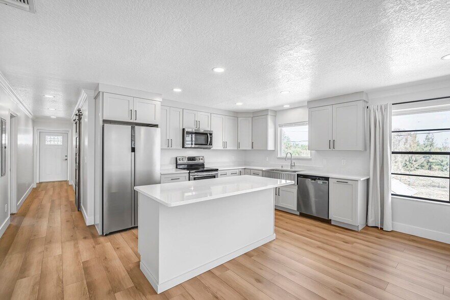 More Photos Of 3800 S US Highway 1, Grant-Valkaria Marina For Lease