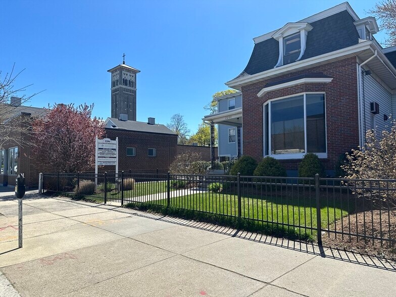 Primary Photo Of 2294 Massachusetts Ave, Cambridge Office For Sale