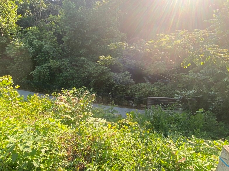 More Photos Of 290 Interstate N Cir SE, Atlanta Office For Lease