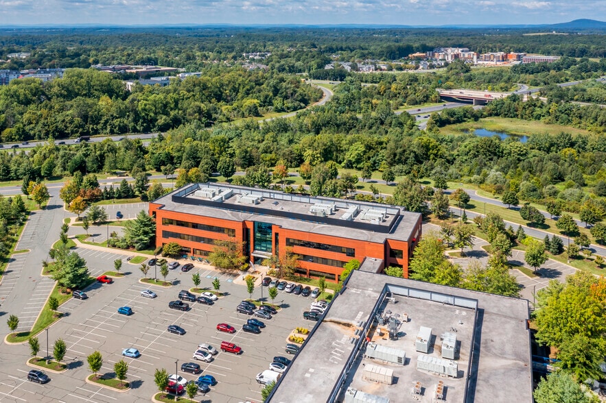 More Photos Of 20501 Seneca Meadows Pky, Germantown Office For Lease