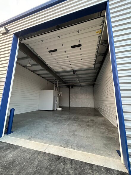 More Photos Of 4402 Weaver Ct N, Hilliard Unknown For Lease