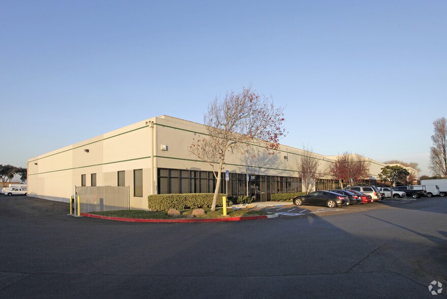 More Photos Of 2601-2655 Barrington Ct, Hayward Unknown For Lease