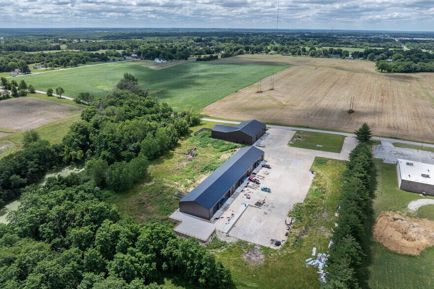 More Photos Of 5101 Kochs Ln, Quincy Warehouse For Lease