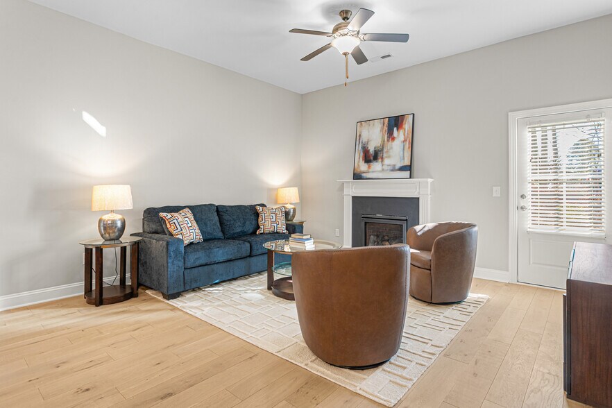 More Photos Of 2325-2385 Tribek Ct, Burlington Apartments For Sale