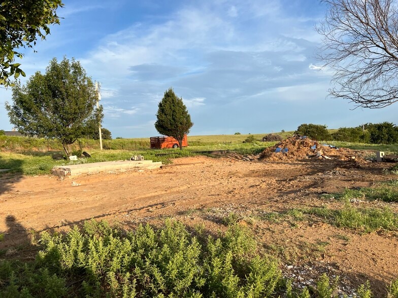More Photos Of 10807 N 1960 Rd, Elk City Land For Sale