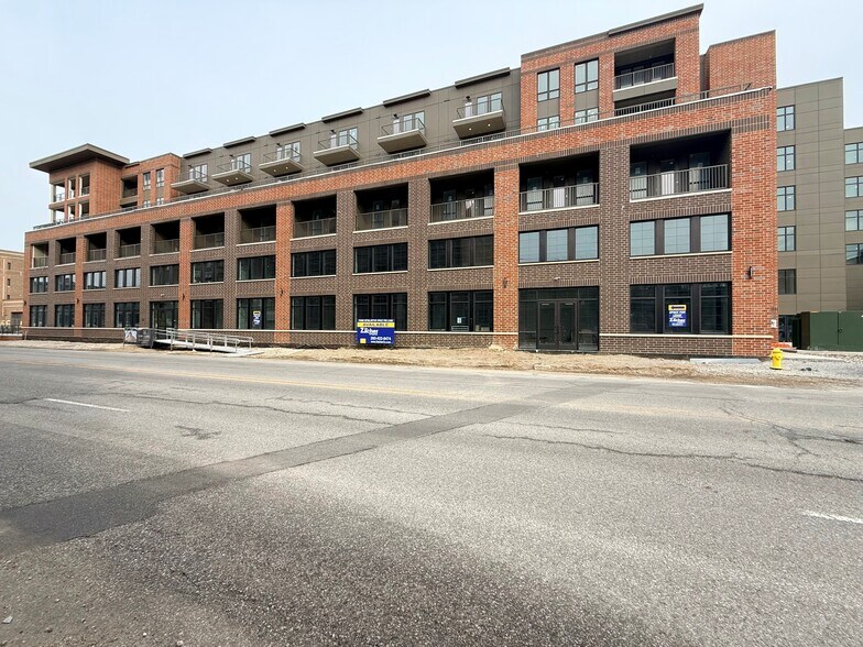 More Photos Of 201 Superior St, Fort Wayne Apartments For Lease