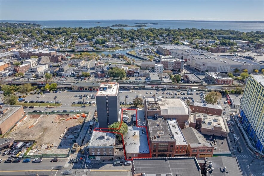 More Photos Of 22 Broad St, Port Chester Warehouse For Sale