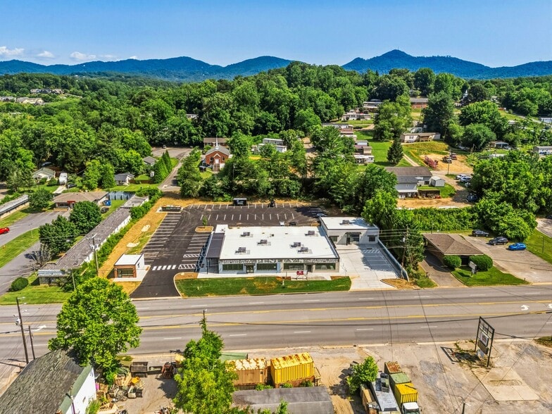 More Photos Of 1449 Smokey Park Hwy, Candler General Retail For Lease
