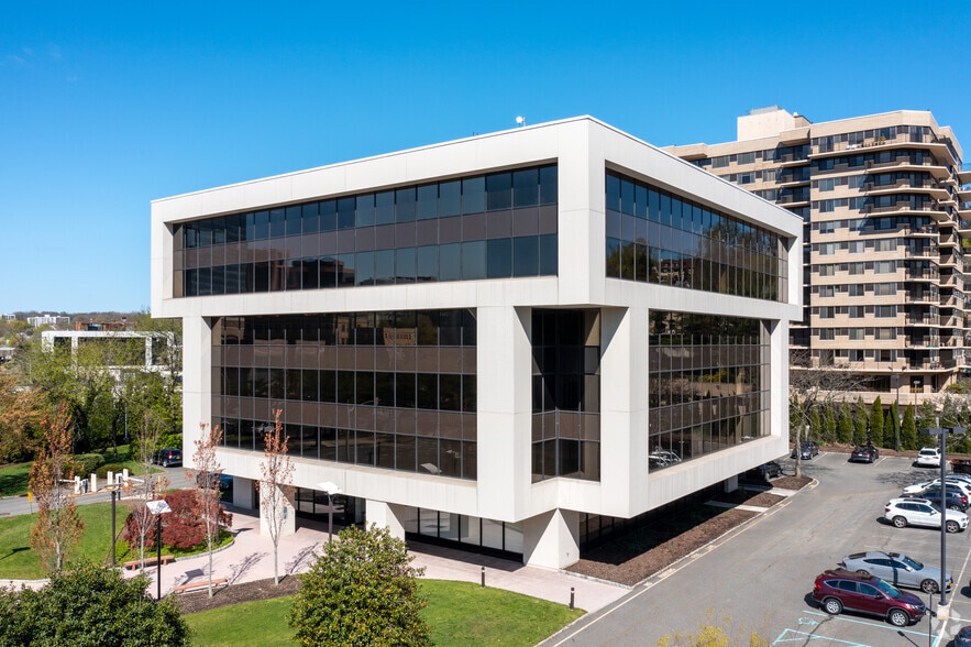 Primary Photo Of 1 Barker Ave, White Plains Office For Lease