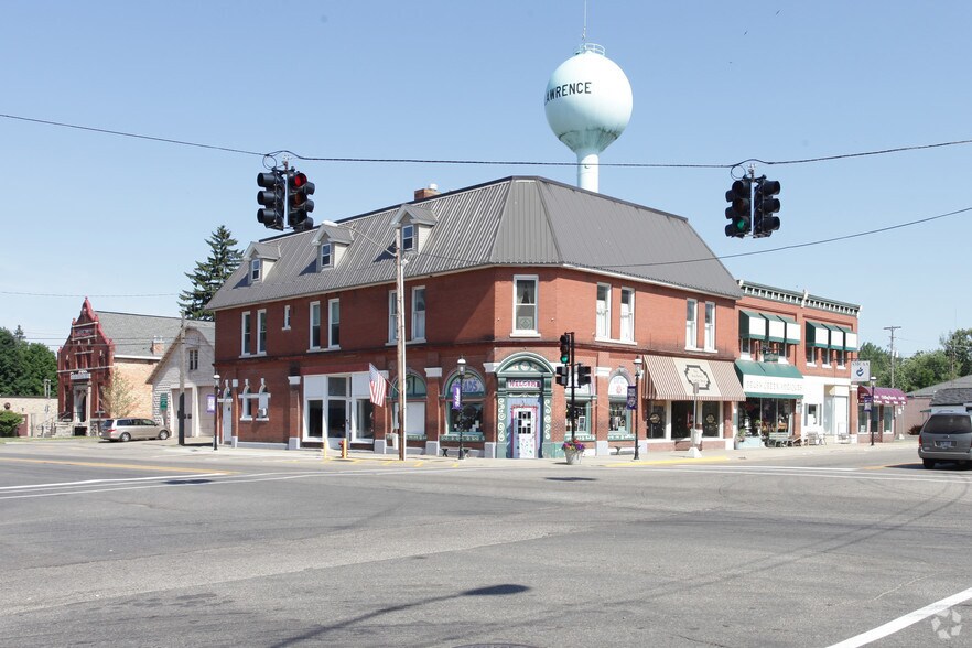 More Photos Of 105 N Paw Paw St, Lawrence Storefront For Sale