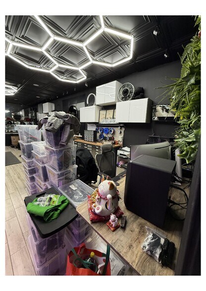 More Photos Of 4422 3rd Ave, Brooklyn Apartments For Lease