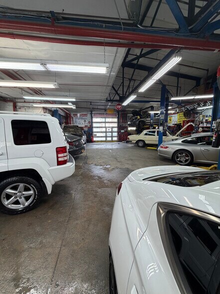 More Photos Of 732 65th St, Brooklyn Industrial For Lease