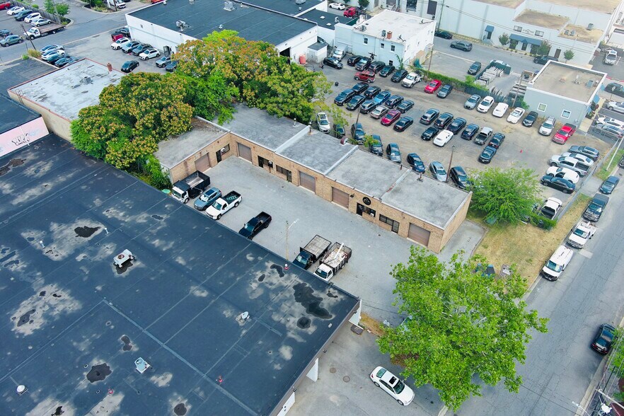 More Photos Of 1806 Virginia St, Annapolis Warehouse For Lease