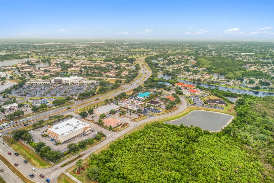 More Photos Of 5460-5466 Village Dr, Rockledge Unknown For Lease