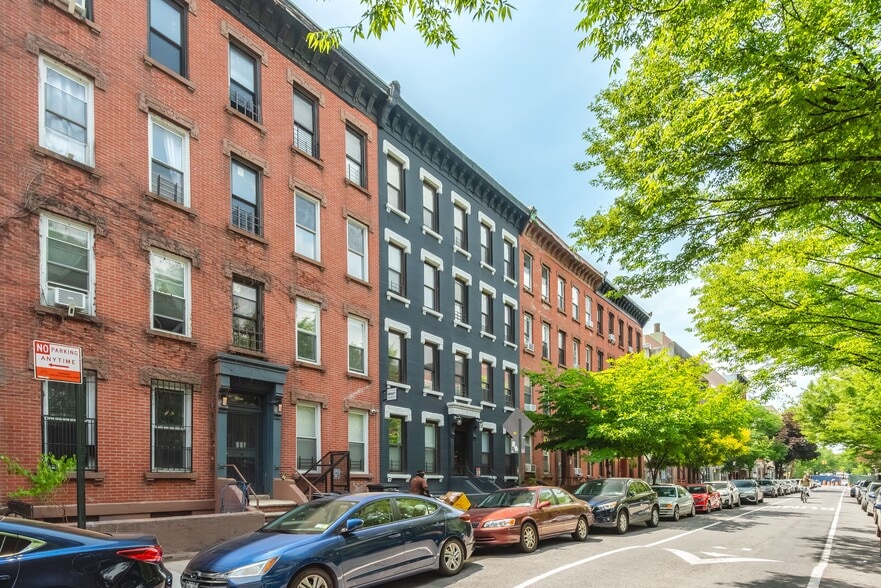 More Photos Of 370 Baltic St, Brooklyn Apartments For Sale