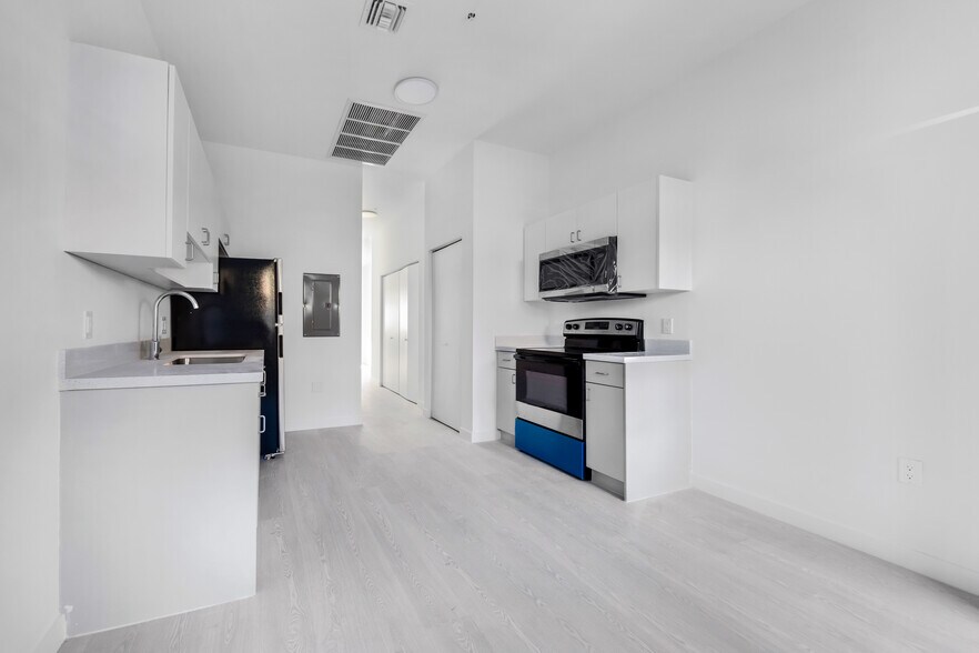 More Photos Of 1567 NW 1st St, Miami Apartments For Sale