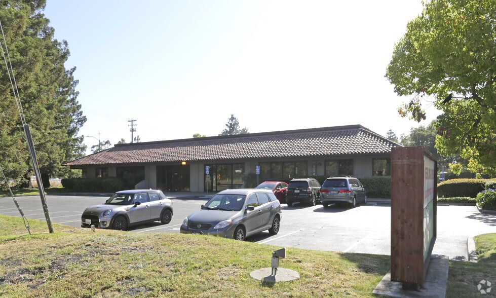 More Photos Of 1296 Lawrence Station Rd, Sunnyvale Office For Sale