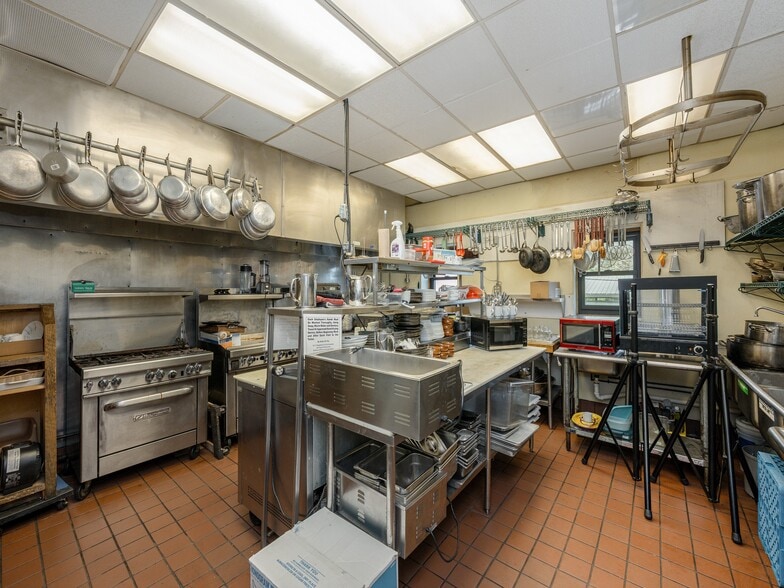 More Photos Of 44 Church St, Waynesville Storefront Retail Residential For Sale