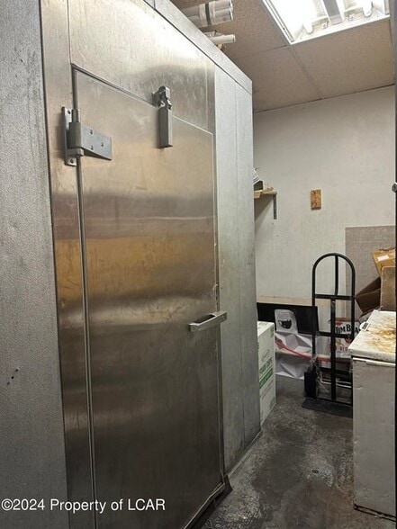 More Photos Of 121 W Broad St, Hazleton Bar For Sale