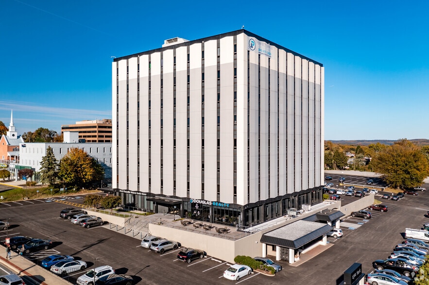 Primary Photo Of 1301 York Rd, Lutherville Office For Sale