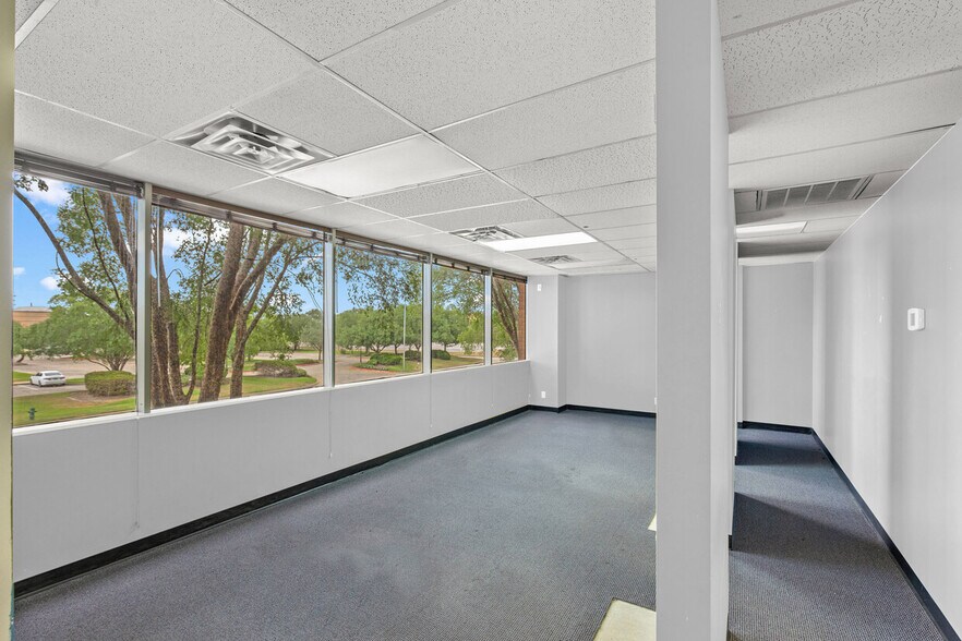 More Photos Of 11455 Fallbrook Dr, Houston Medical For Lease