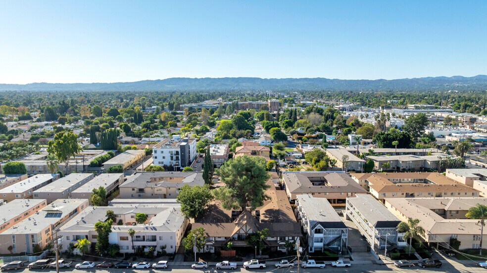 More Photos Of 18350 Napa St, Northridge Apartments For Sale