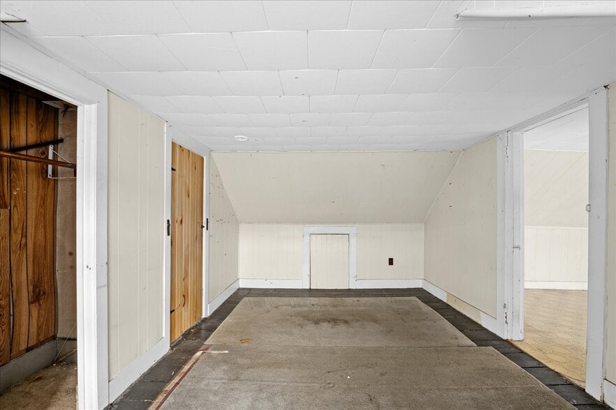 More Photos Of 73 Southgate St, Worcester General Retail For Sale