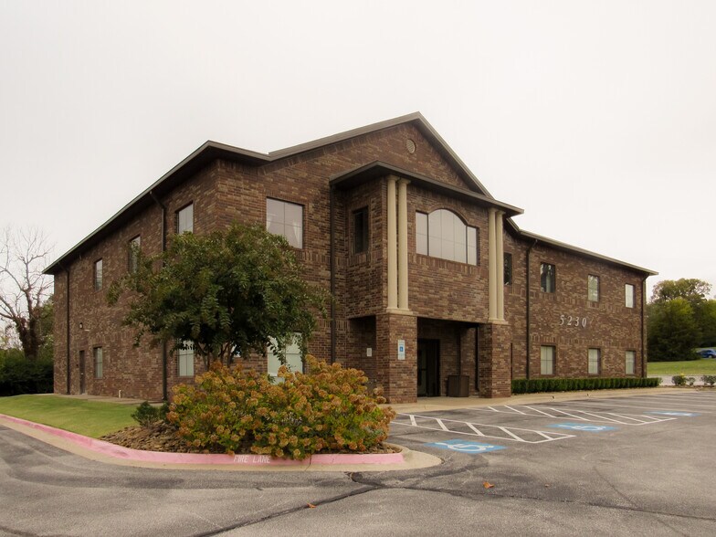 More Photos Of 5230 Willow Creek Dr, Springdale Medical For Lease