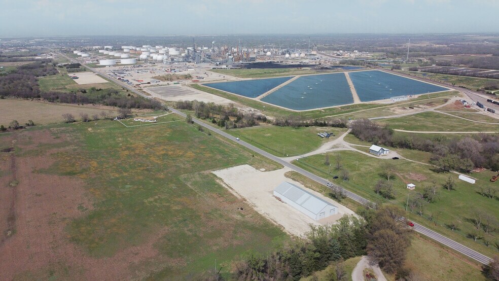 More Photos Of 2845 NW Haverhill rd, El Dorado Industrial For Lease