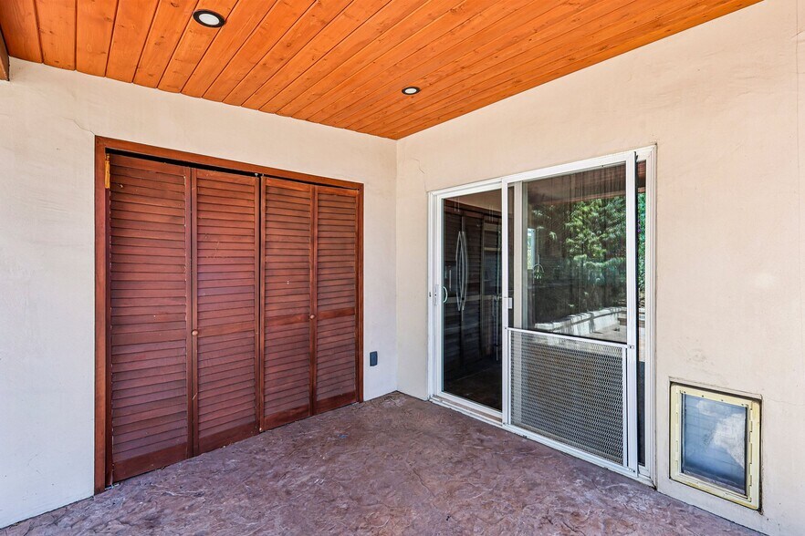 More Photos Of 3378 N Mountain View Dr, San Diego Apartments For Sale
