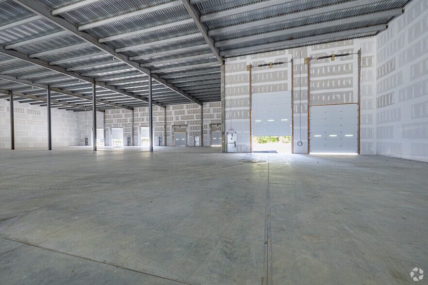 More Photos Of 1700 Lakewood Rd, Toms River Unknown For Lease